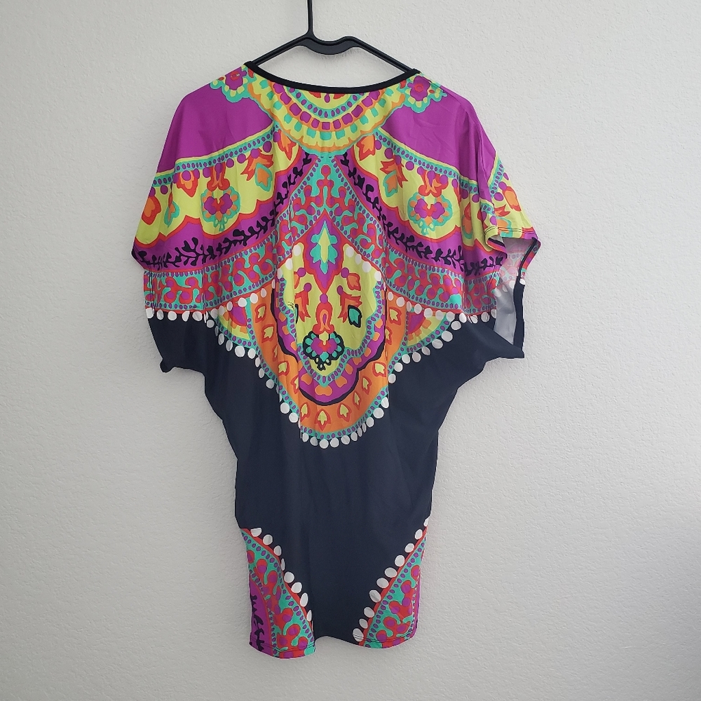 Trina Turk Short Sleeve Tunic - Picture 5 of 5